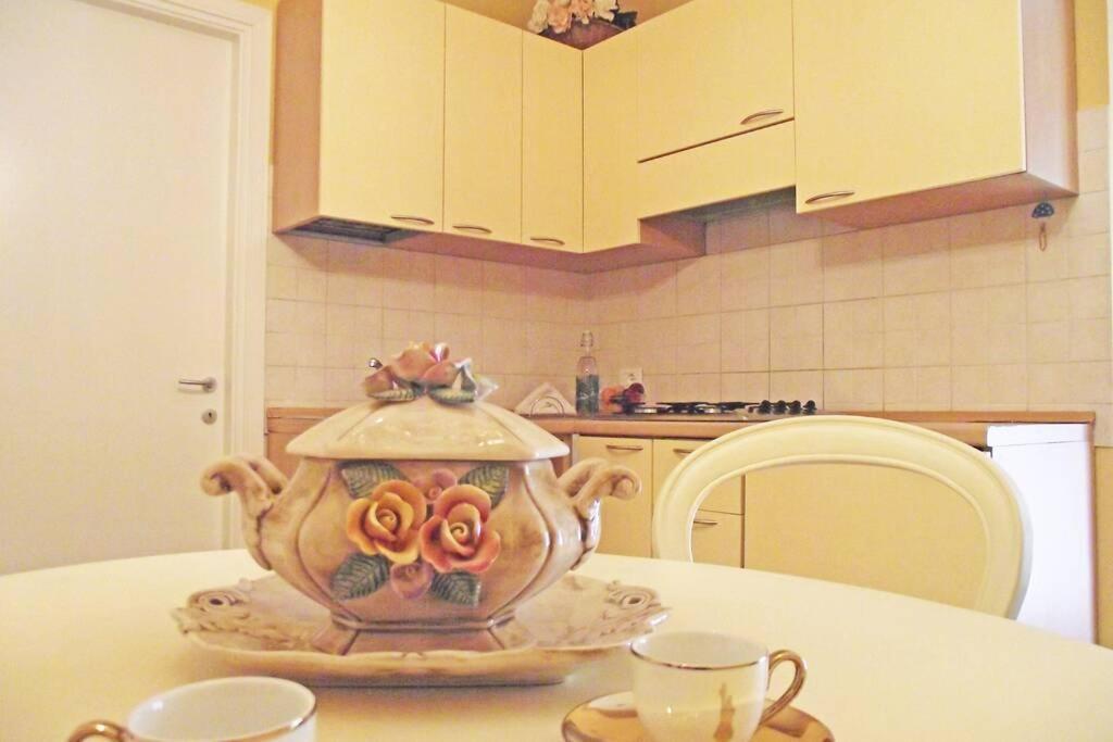Il Gioiellino Apartment Lucca Luaran gambar